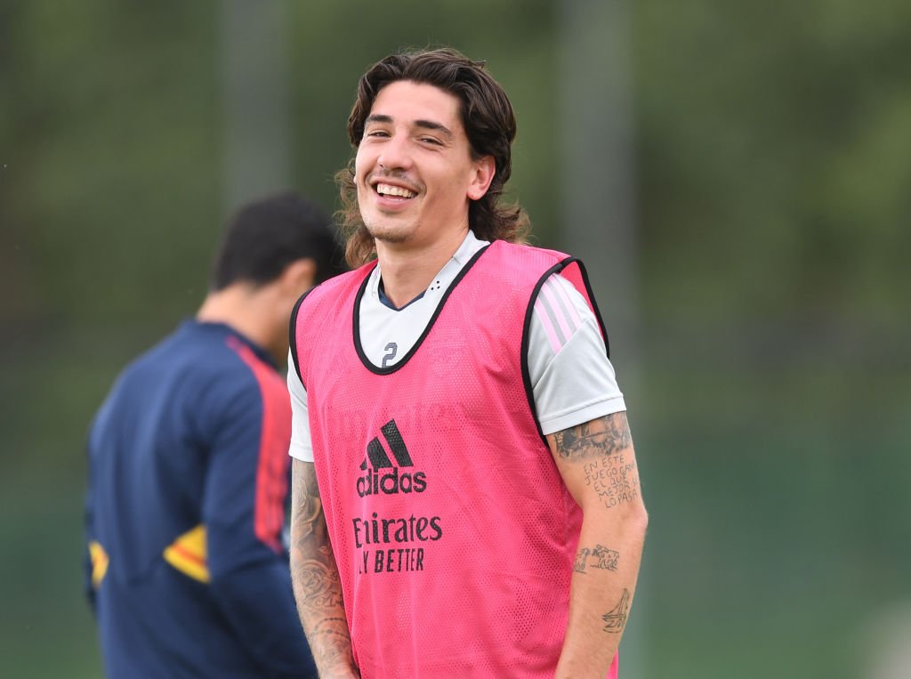 Barcelona Har Allerede Udset Sig Bellerin Afl Ser Fodboldnyheder Dk