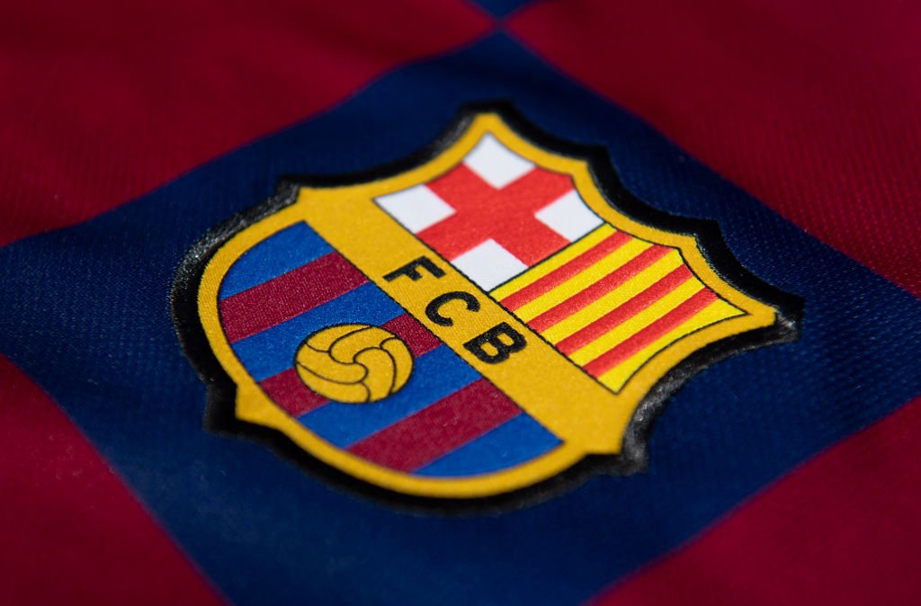 Skæbnesvanger beslutning for Barcelona-forsvarer: Forlæng eller forlad klubben
