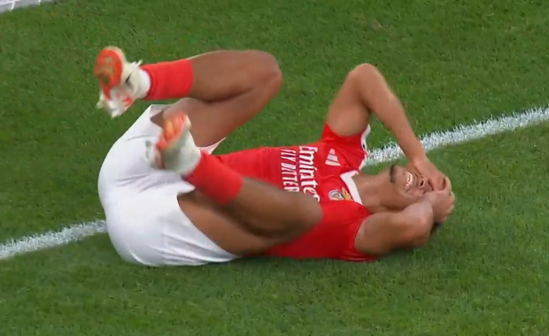 Alexander Bah, afbrænder i Champions League for Benfica mod Feyenoord