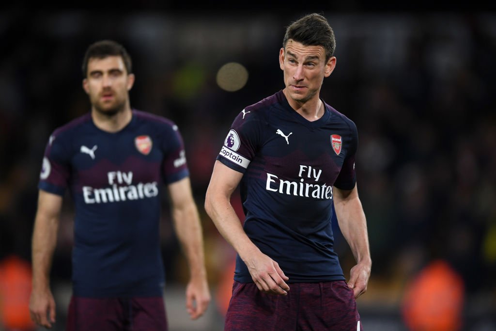 Ian Wright: Koscielny burde skamme sig