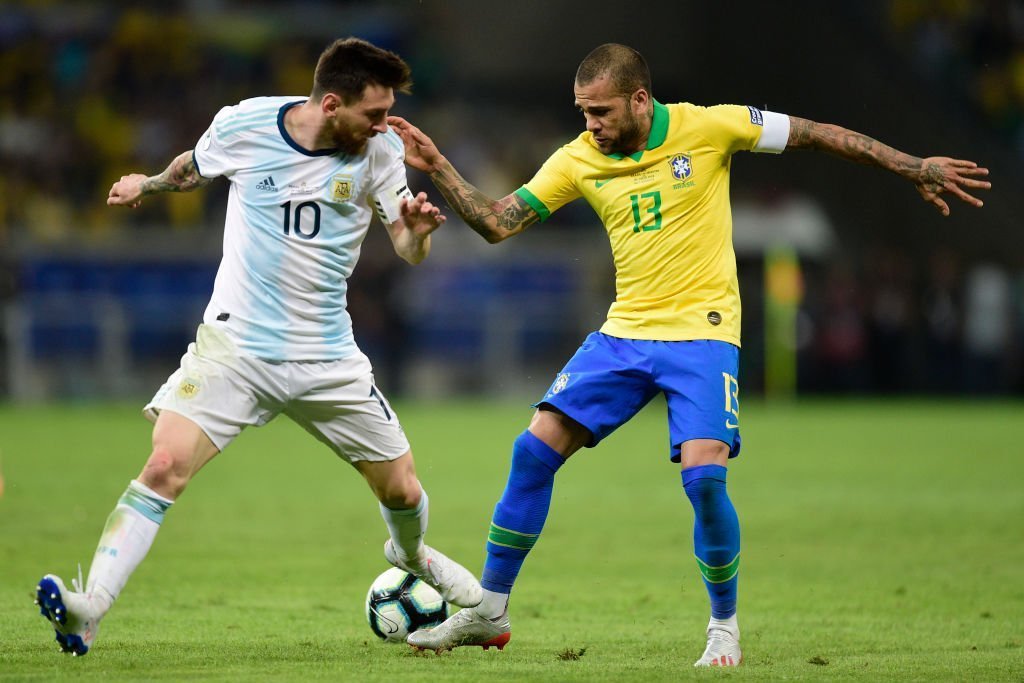 Overraskende nederlag til Messi og Argentina: Kun femte gang i historien