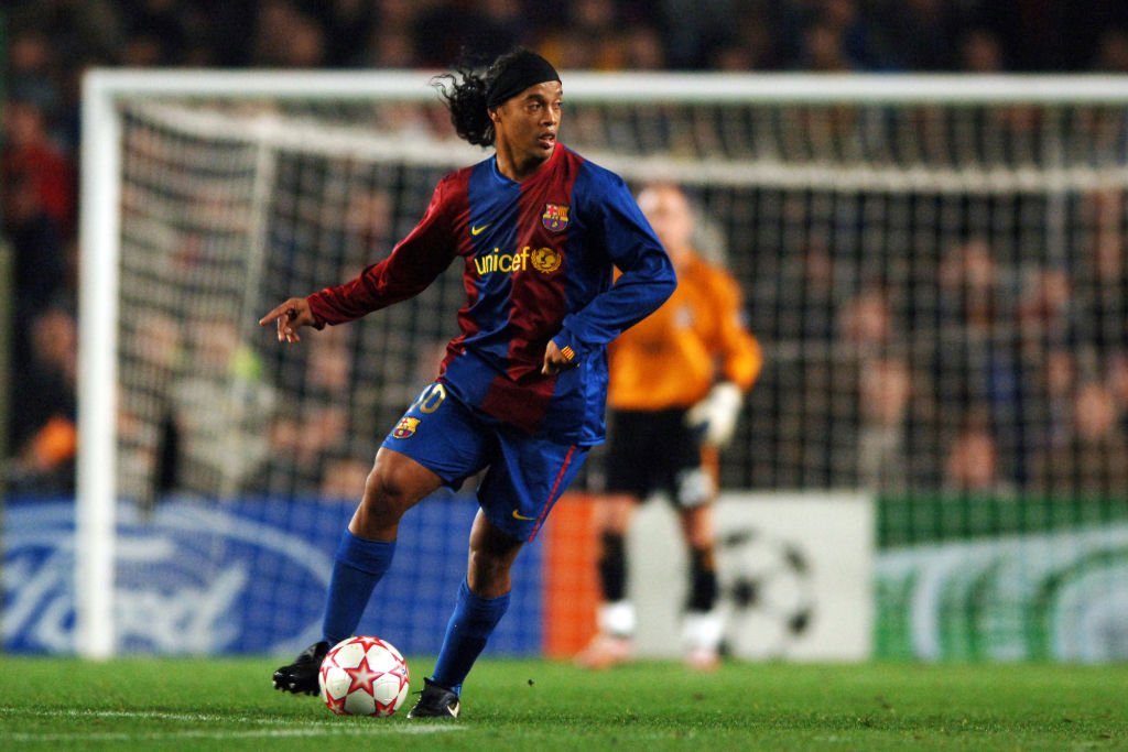 Ronaldinho: Barcelona bør pensionere dette nummer