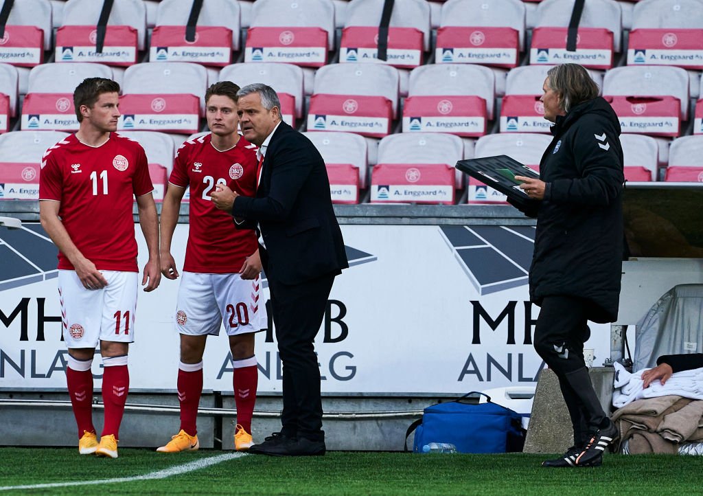 DBU melder ud: Siger farvel til Capellas