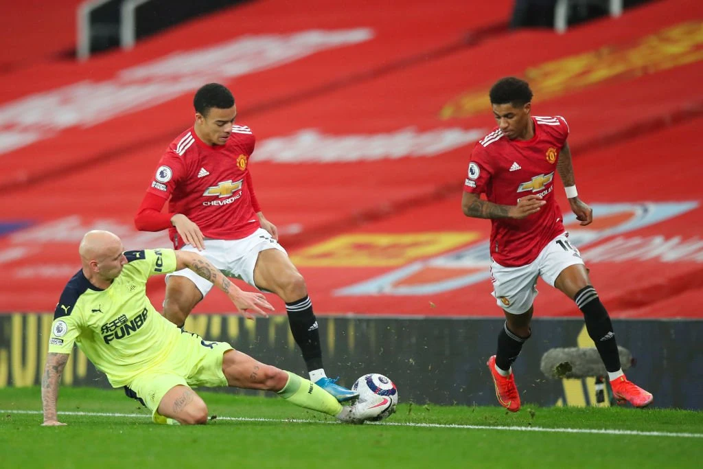 Manchester United-talent skriver historie mod AS Roma
