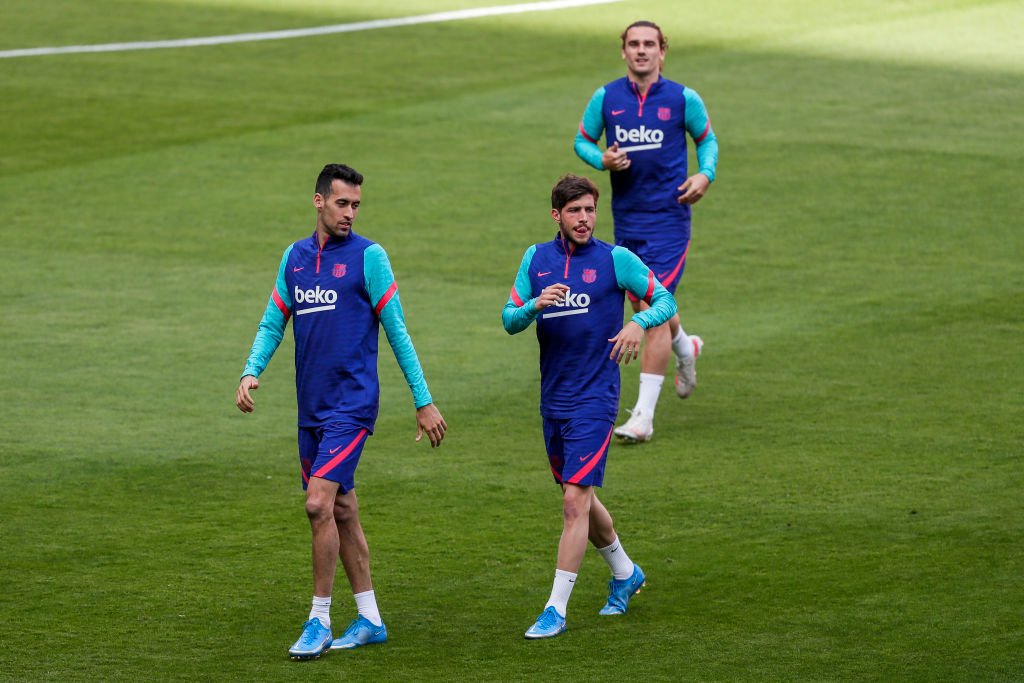 Barca-veteran indkaldes til møde: Fortsat tvivl om hans fremtid