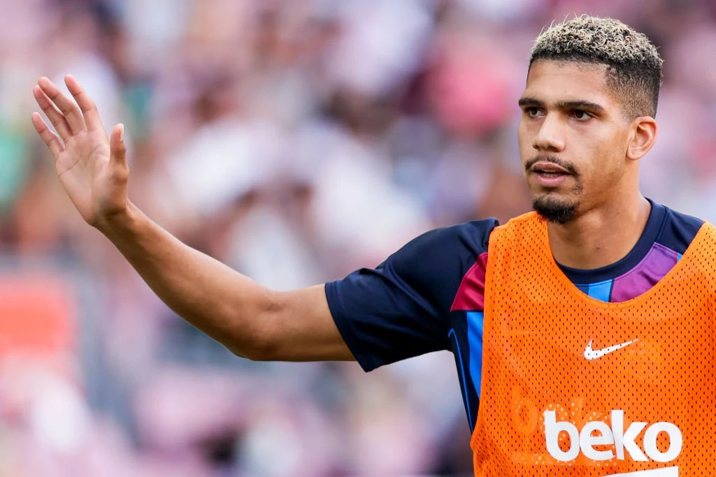 Barcelona bekræfter: Araujo ude med skade