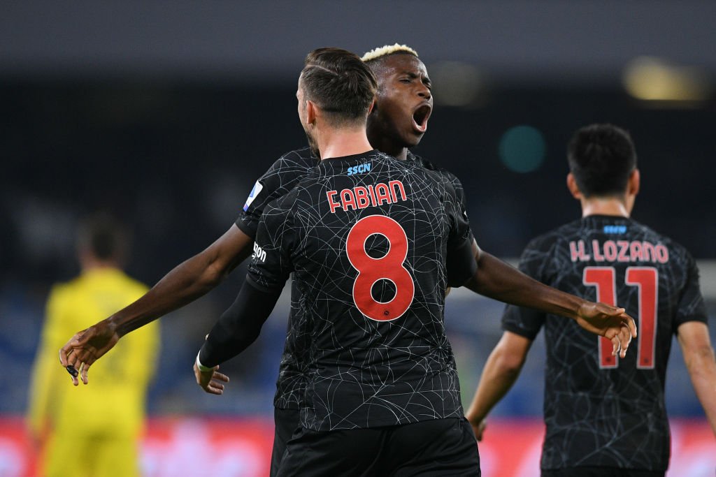 For dyr: United dropper Napoli-profil
