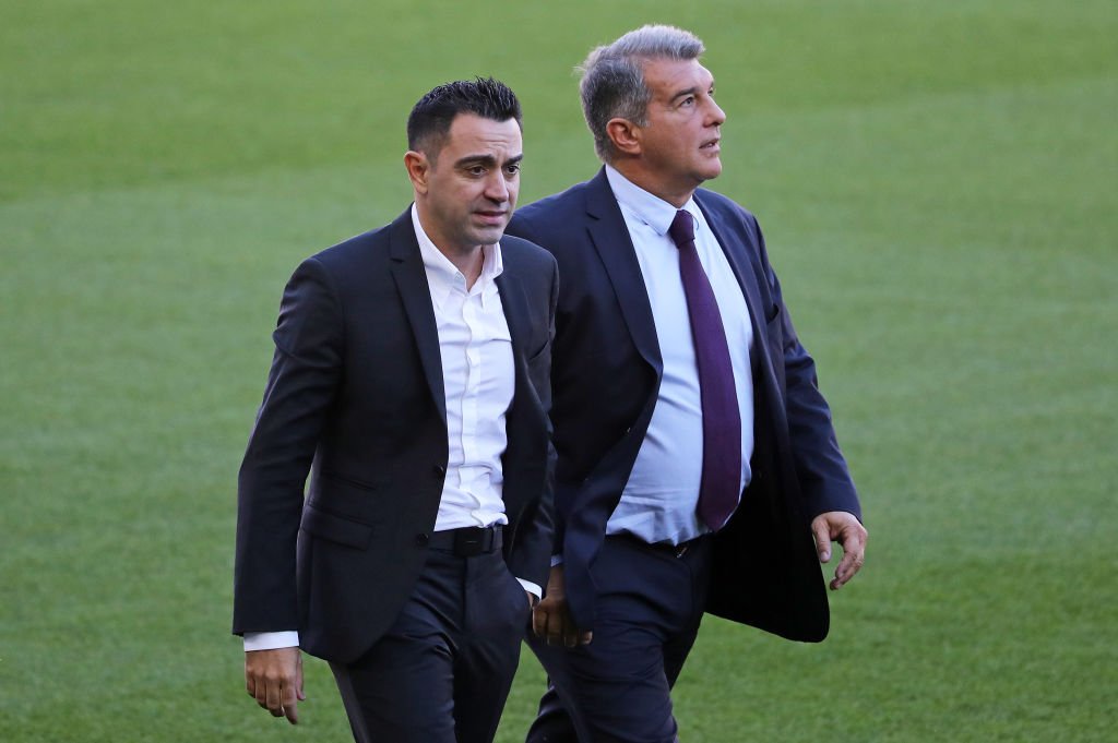 Efter nyt regelsæt: Xavi straffer stjerne med bøde