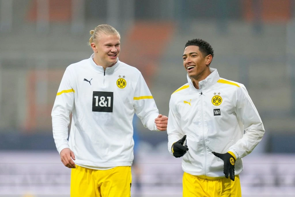 Vil overtale ham til at blive: Dortmund vil hente stjernes lillebror til klubben