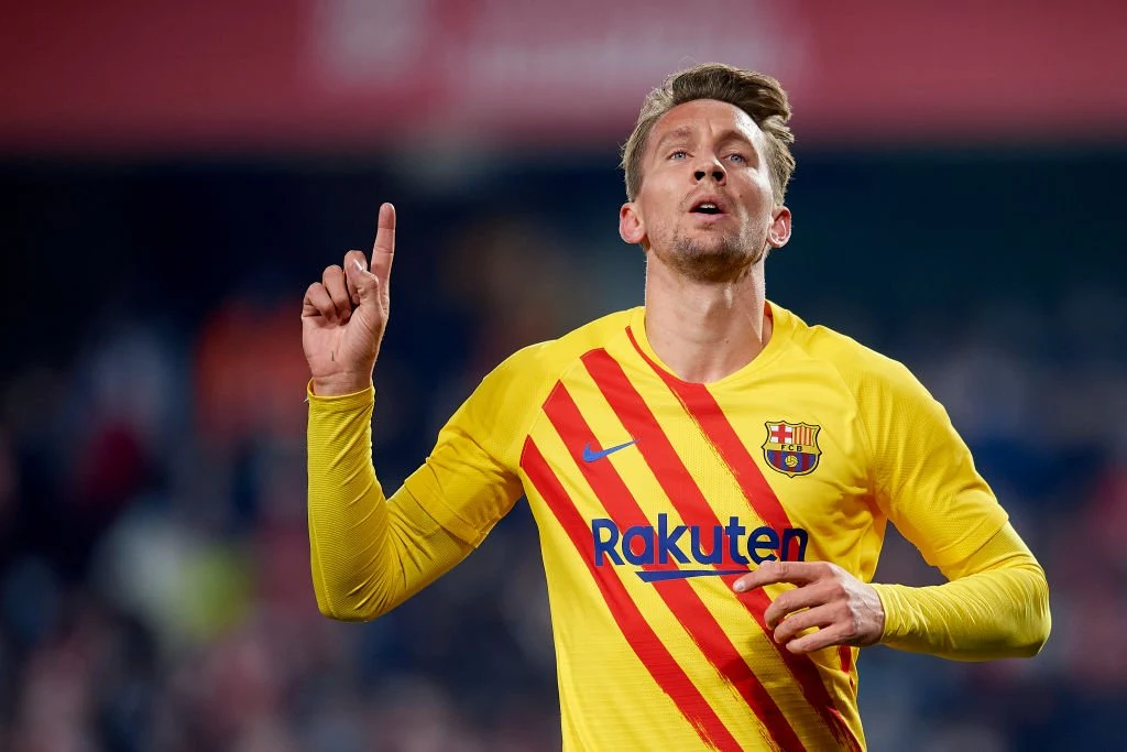 Luuk de Jong er taget af transferlisten: Xavi vil i stedet sælge denne spiller