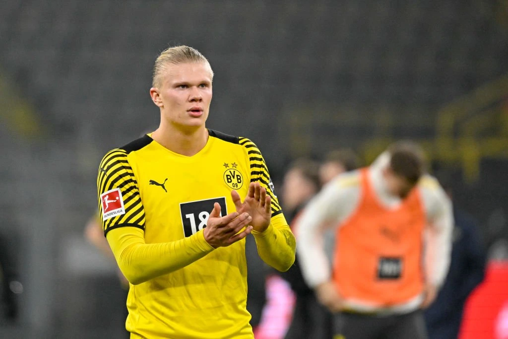 Premier League-klub forhandler med Erling Haaland