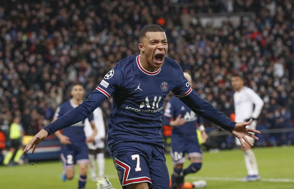 Officielt: Mbappé forlænger