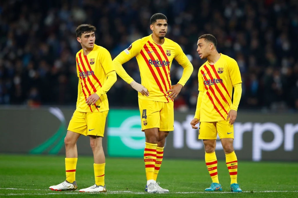 Barca-forsvarer åben for Serie A-skifte til sommer