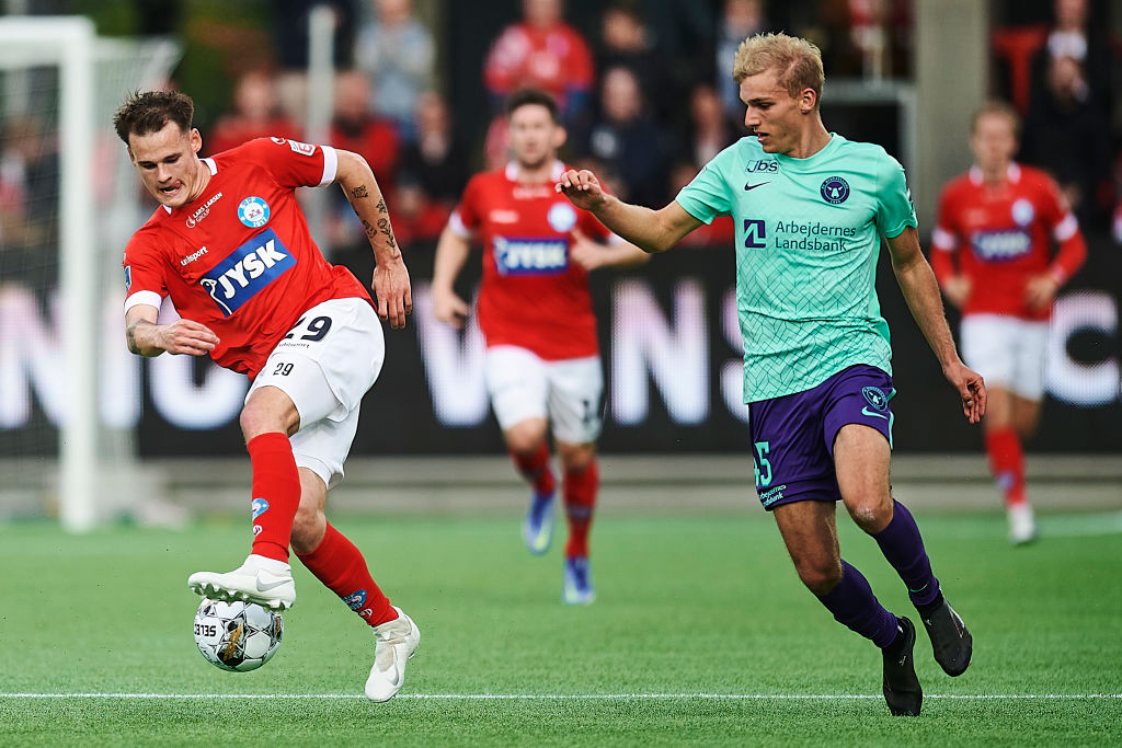 Saksesparks-Sonne udligner til 1-1