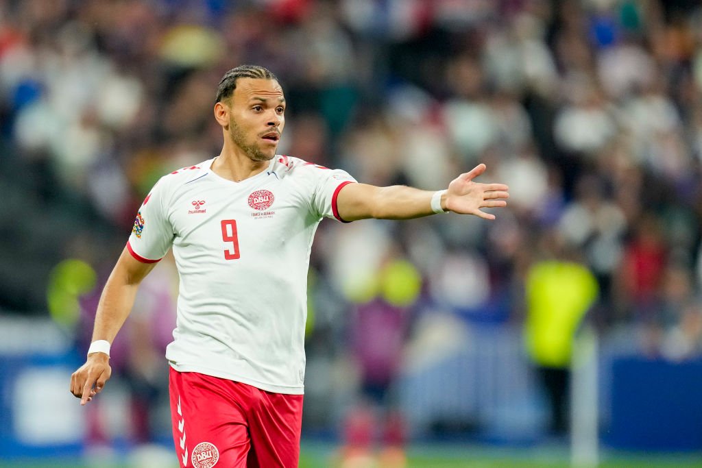 Braithwaite tæt på skifte: Er til lægetjek