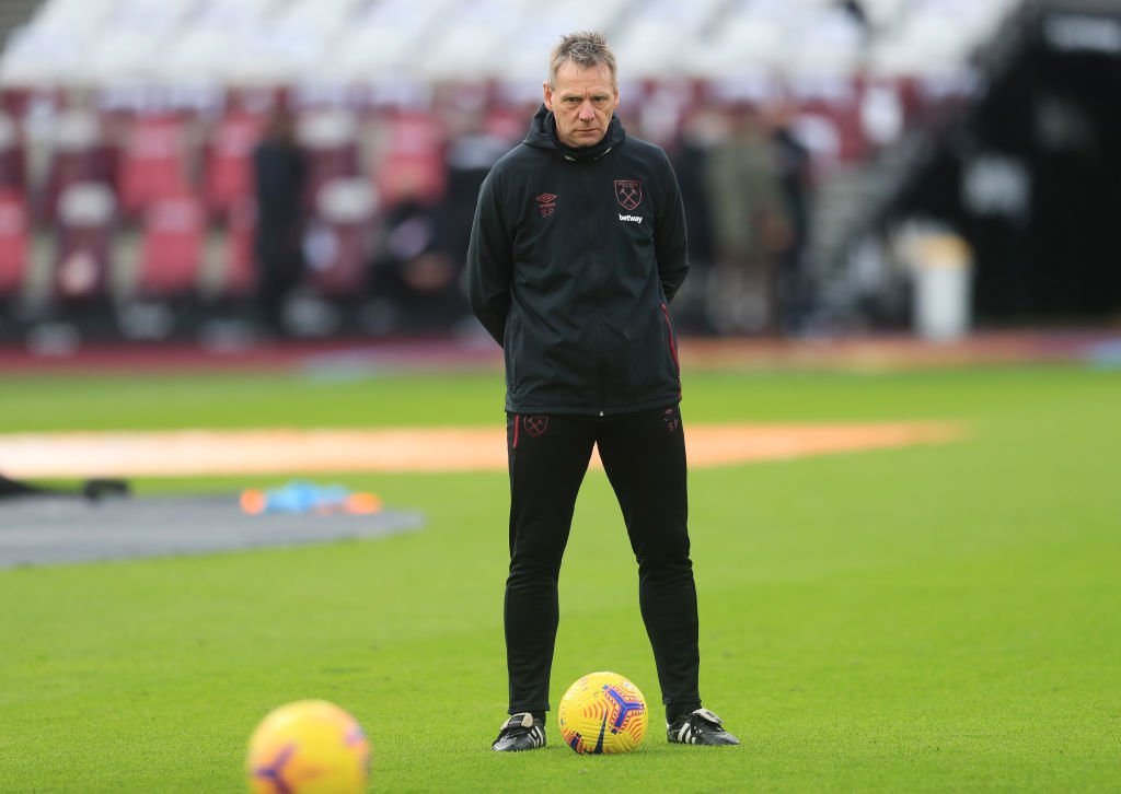 Manchester United vil hente West Ham-midt: Stuart Pearce er afvisende