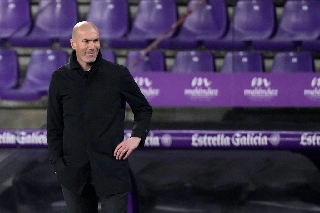 Real Madrid vil konkurrere mod Manchester United i kampen om Leicester City-winger