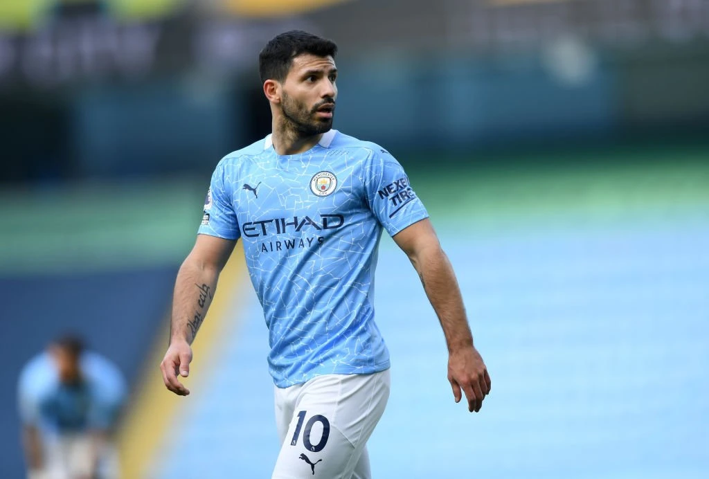 Sergio Agüero bliver rygtet til Premier League-klub