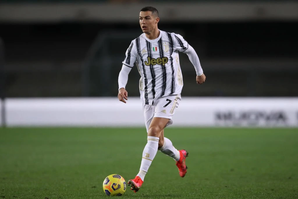 United-stjerne forsvarer Cristiano Ronaldo