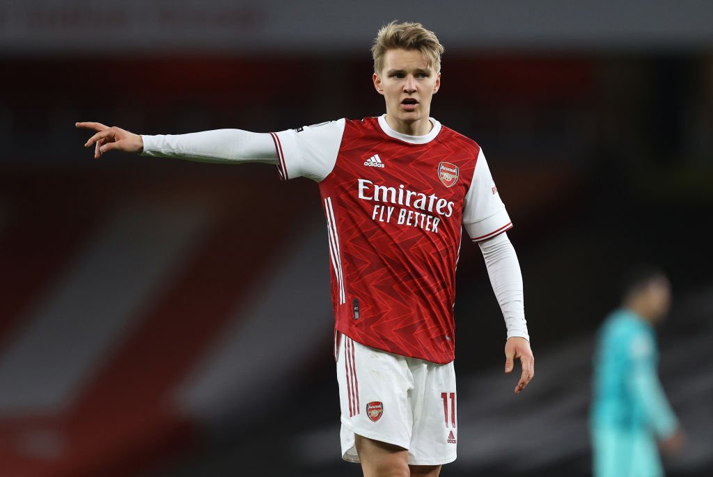 Premier League-rivaler vil stjæle Ødegaard fra Arsenal