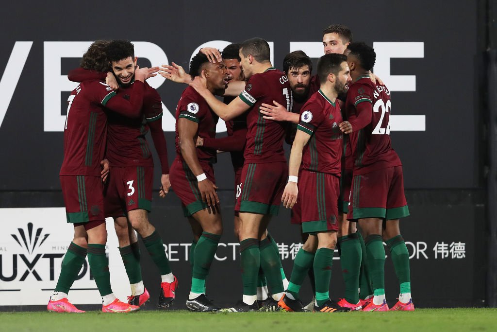 Wolves-kaptajn om holdkammerat: Han skal hverken til Liverpool eller United