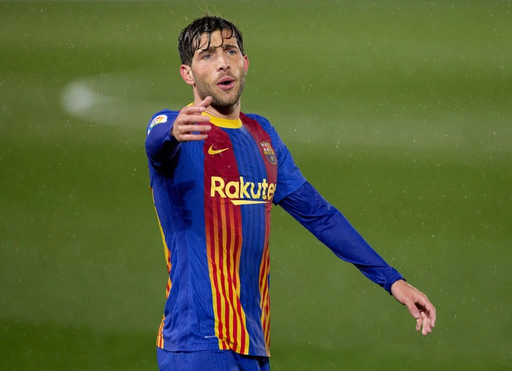 Afsløret af kæresten: Sergi Roberto i problemer med loven