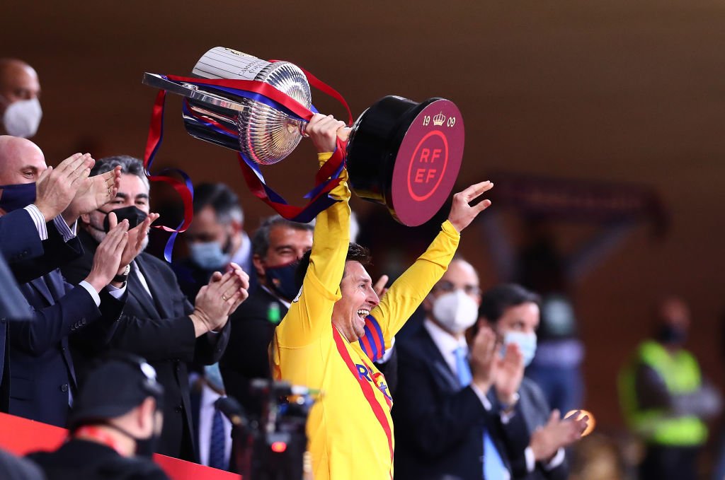 Video: Alle ville have billeder med Messi