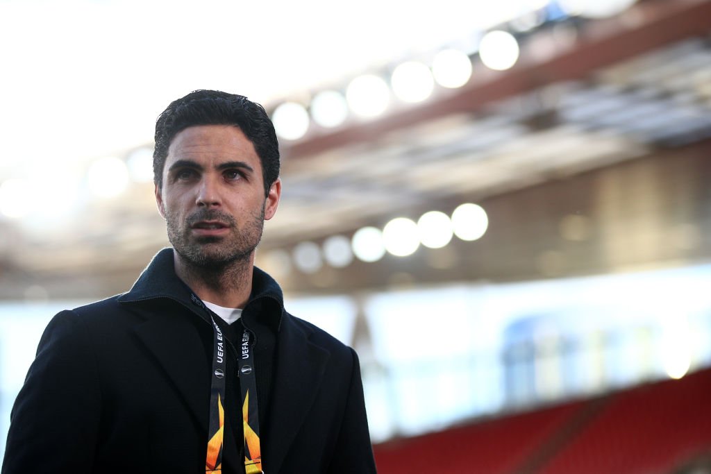 Arteta siger farvel: Arsenal sælger ung midtbanespiller