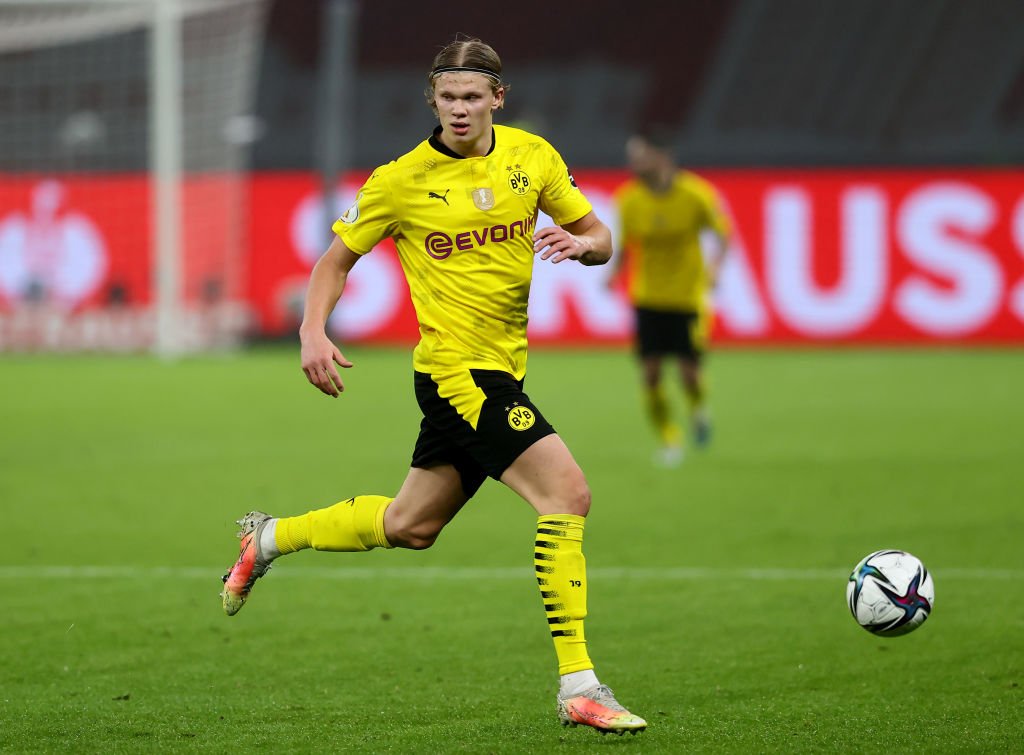 Dortmund-boss: Real Madrid og Barcelona er bekendt med Haalands situation