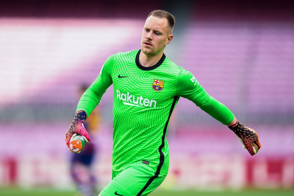 Barcelona vil kæmpe med Juventus om at hente Serie A-keeper som ter Stegen-afløser