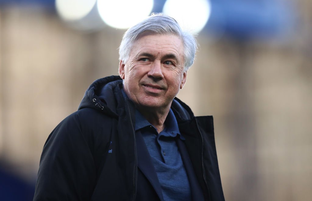 Avis: Ancelotti vil have Manchester United-back