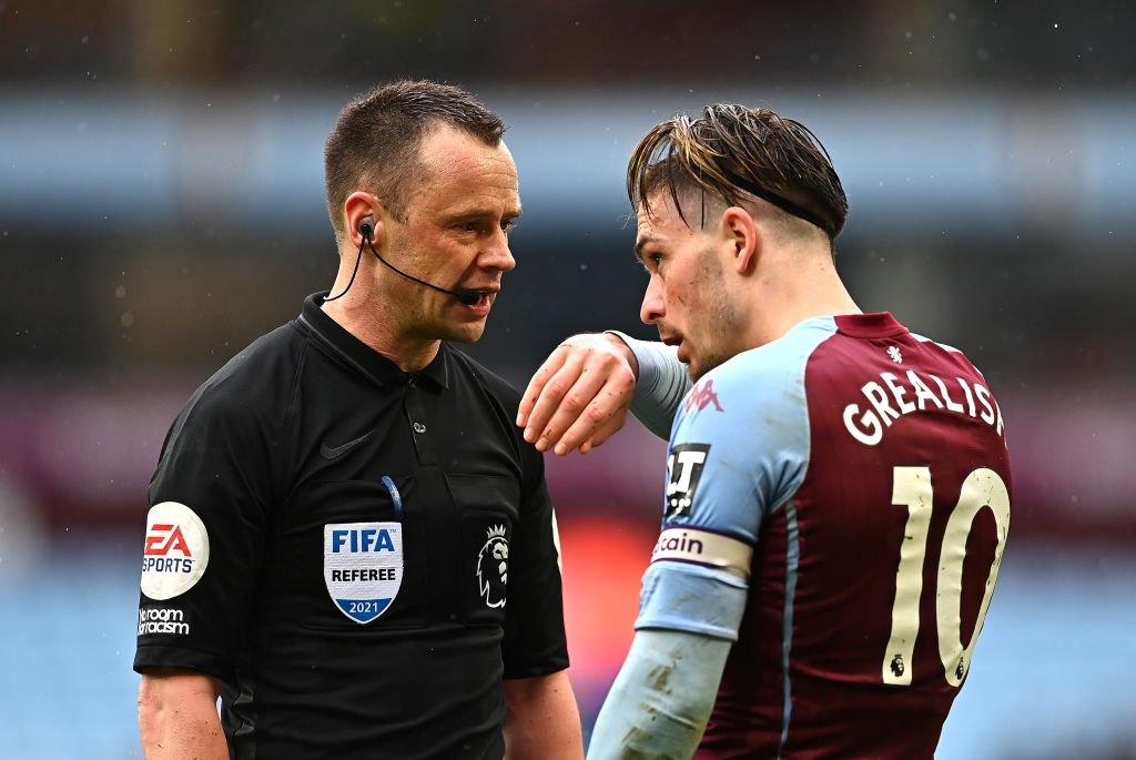 City sætter to kantspillere til salg: Skal finansiere Grealish-indkøb