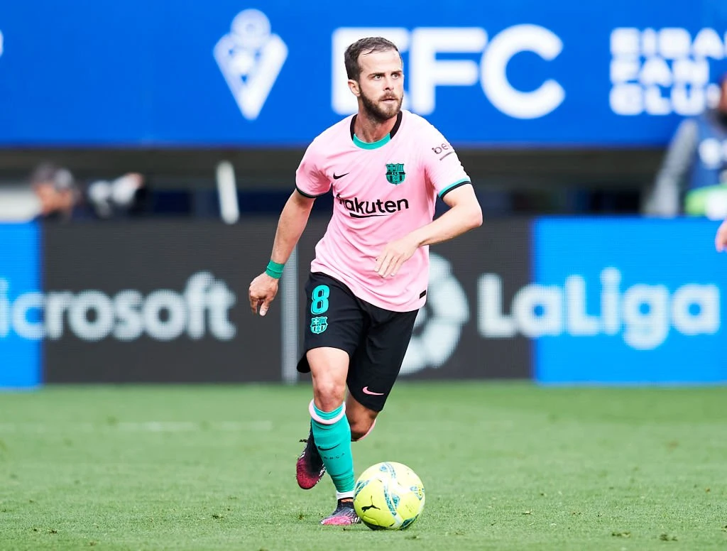 Medie: Chelsea vil bytte sig til Pjanic