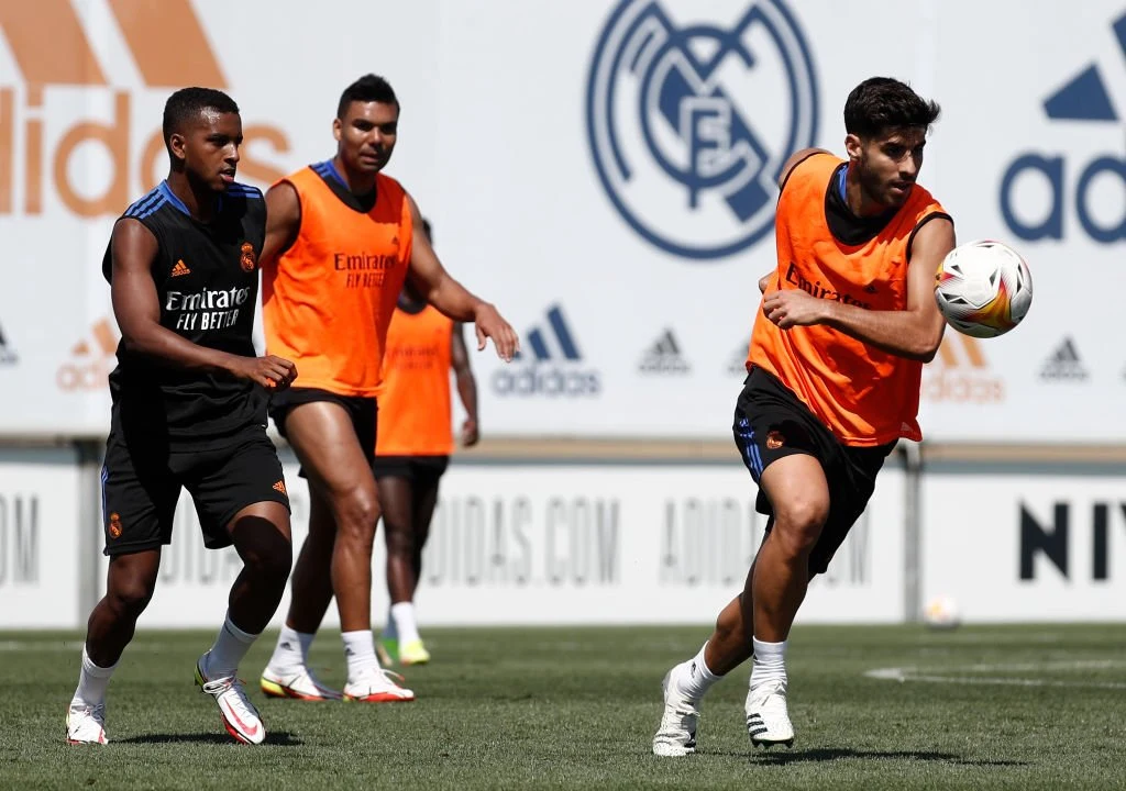 Tre storklubber kæmper om Real Madrid-profil