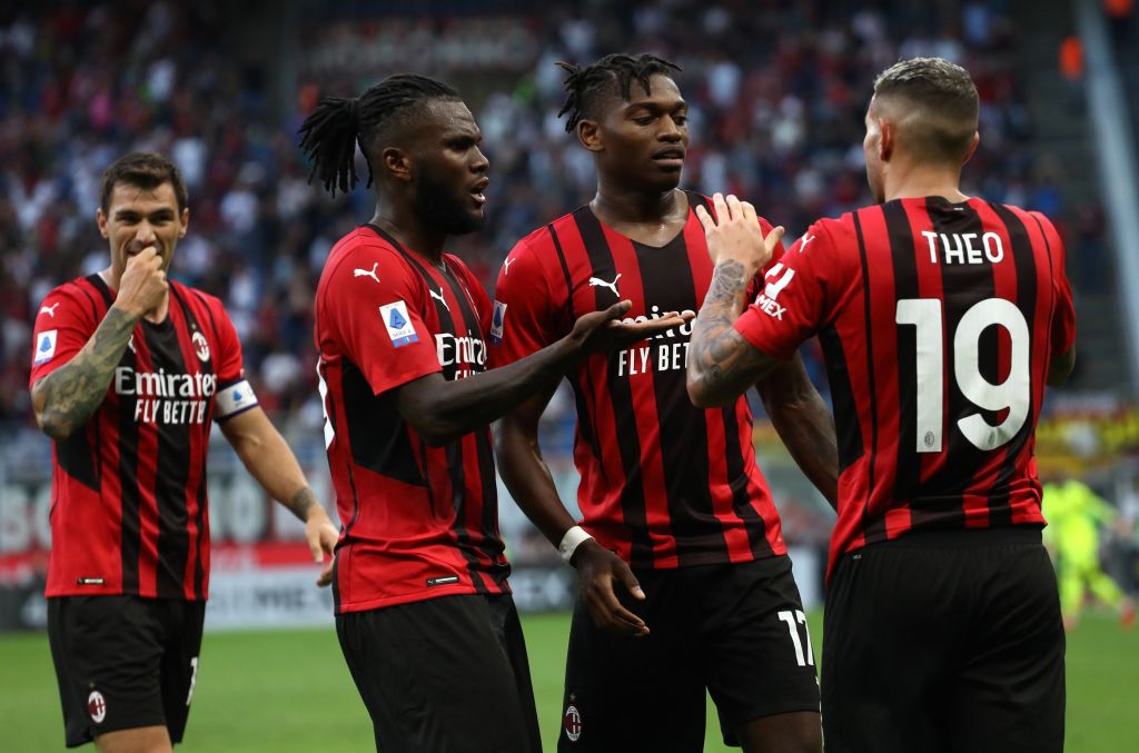 PSG og Barcelona vil konkurrere om Milan-profil