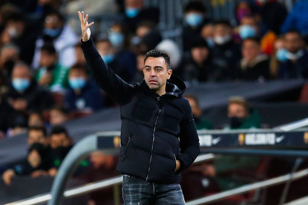 Barca-stjerne har informeret Xavi om, at han forlader klubben