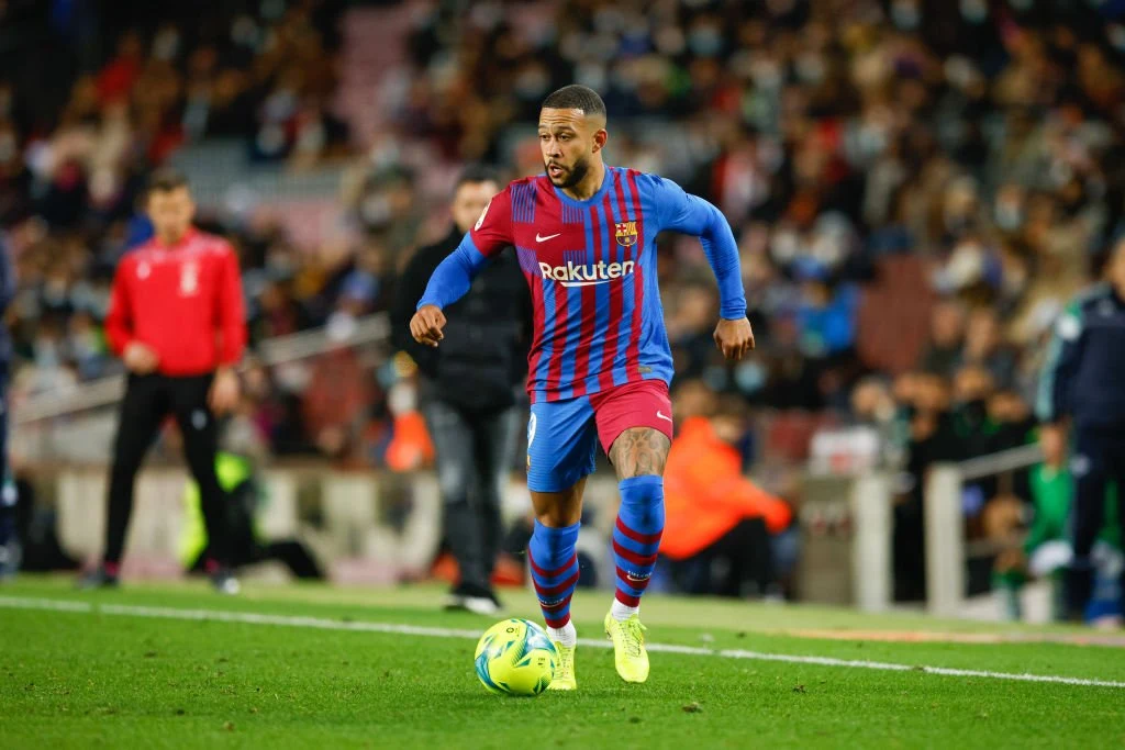 Xavi kræve nye signings: Memphis og 3 andre kan forlade Barcelona