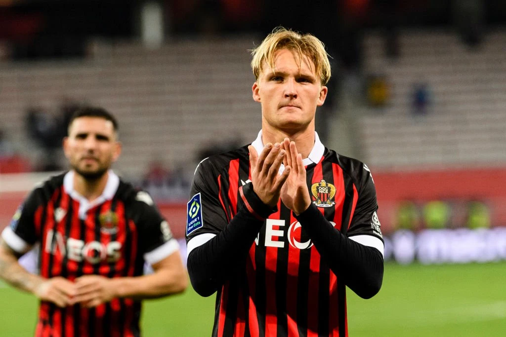 Kasper Dolberg i problemer: Bænket for første gang i sæsonen
