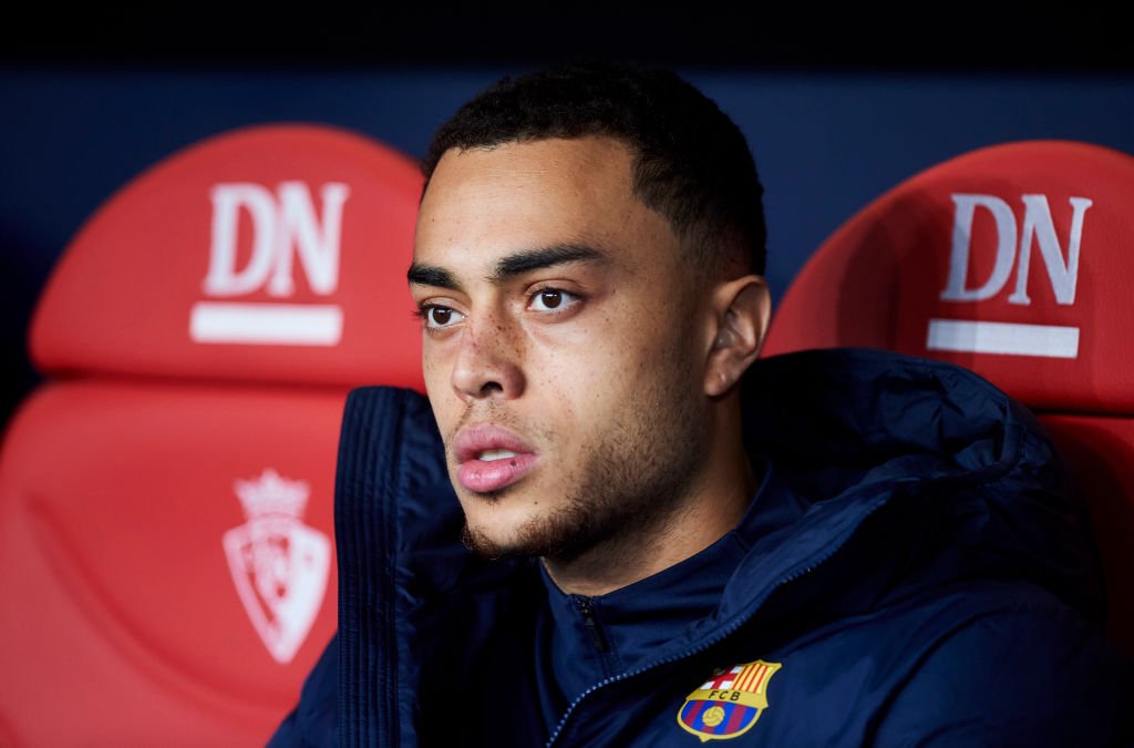 Barcelona overvejer 29-årig franskmand som Sergino Dest-afløser