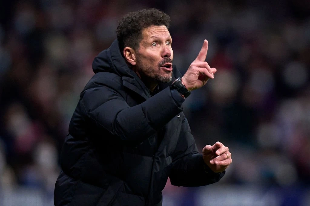 Diego Simeone sender stikpille til Xavi
