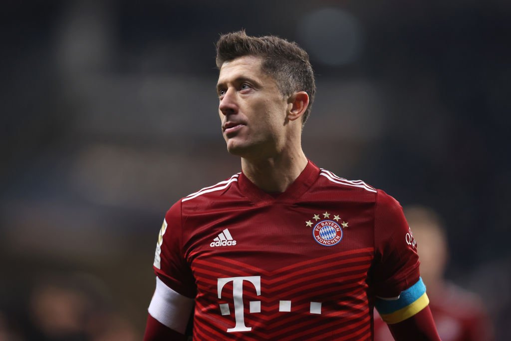 Er på tværs: Nu lægger Lewandowski pres på Bayern