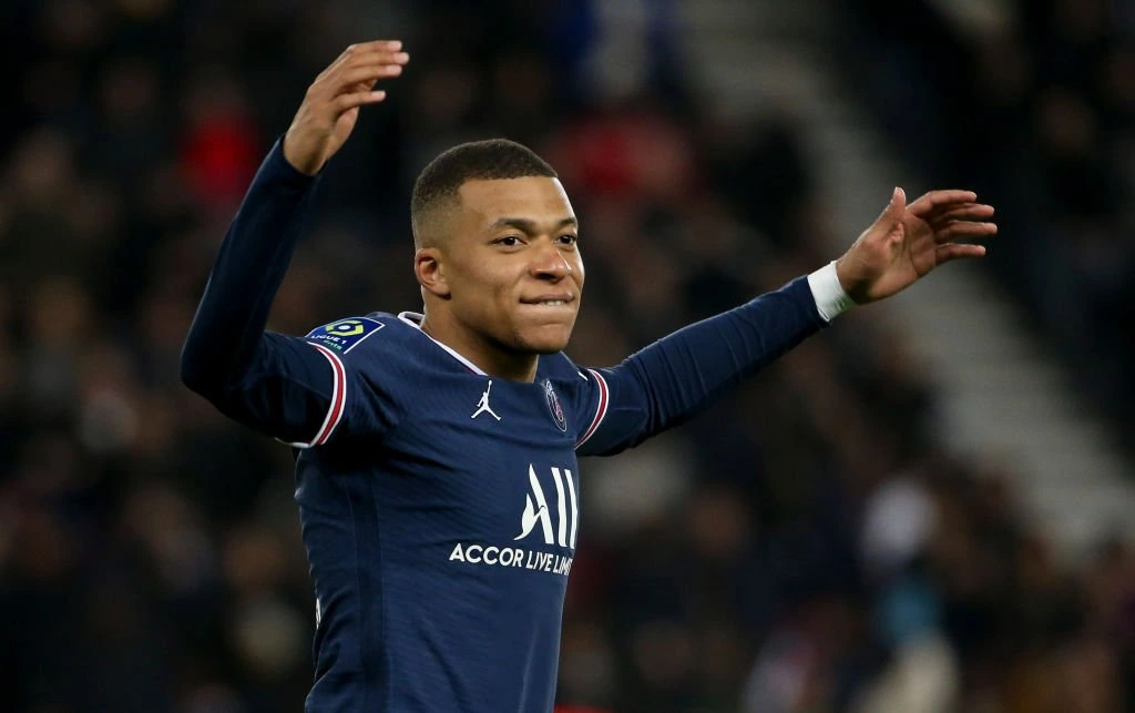 Mbappes aftale med PSG: Bonus på spil