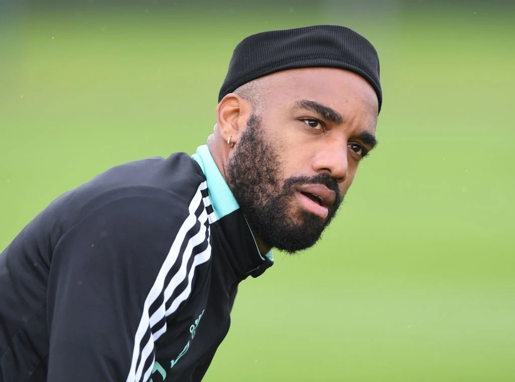 Arsenal vil hente afløser for Alexandre Lacazette i Barca