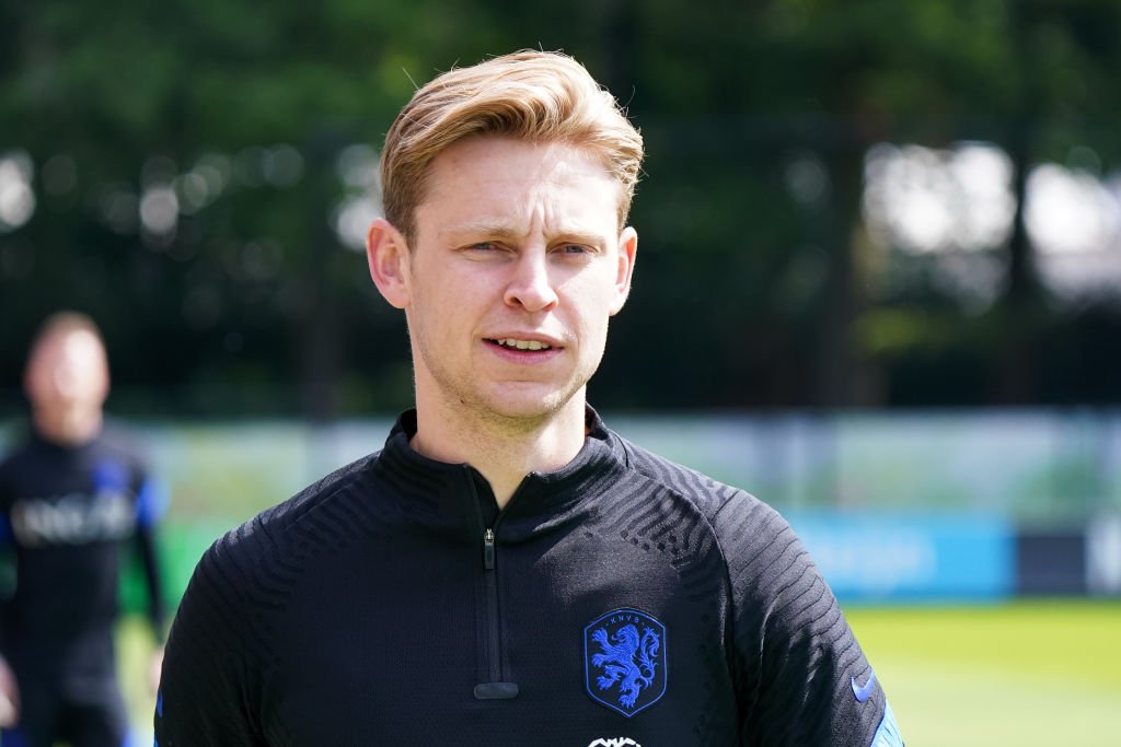 Barca vil hente PL-stjerne efter salg af De Jong