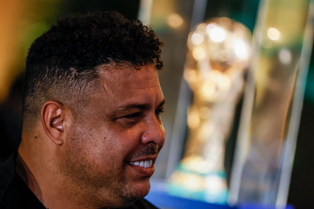 Han blev kaldt verdens bedste angriber nogensinde: Du gætter ALDRIG hvad legende kalder Ronaldo i dag