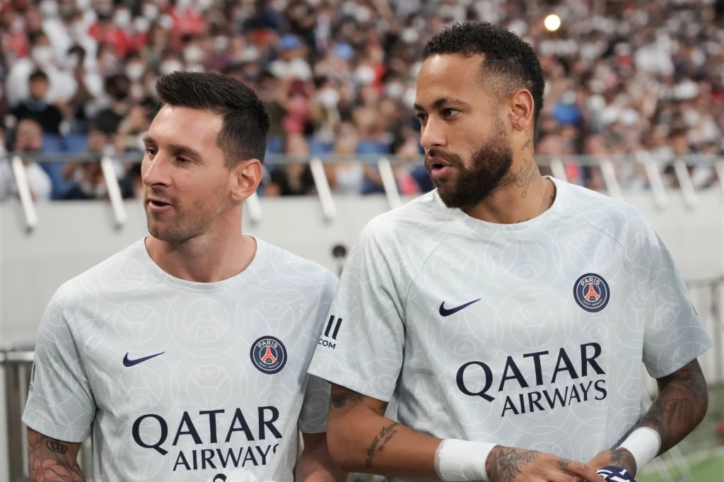 Medie: Derfor vil PSG skille sig af med enten Neymar eller Messi