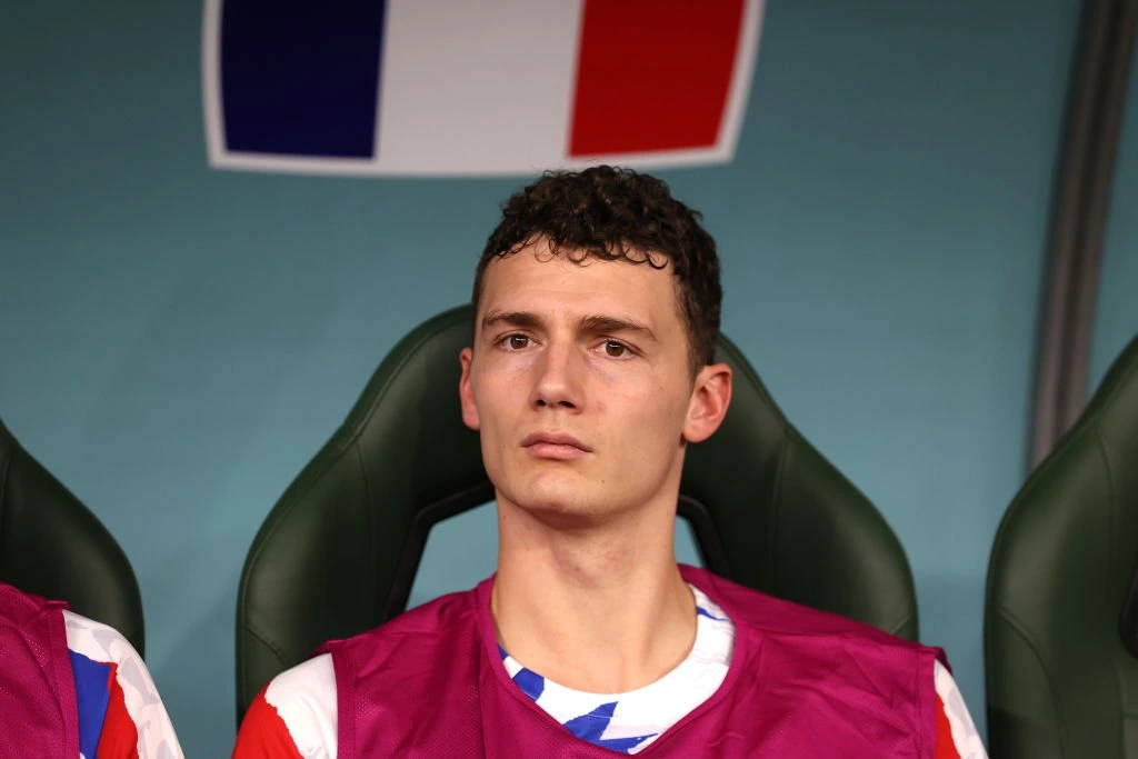 Barcelona mister grebet om Benjamin Pavard: Det vil han i stedet
