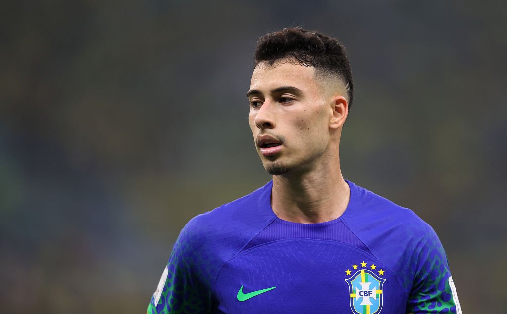 Barcelona og Milan konkurrerer om Martinelli