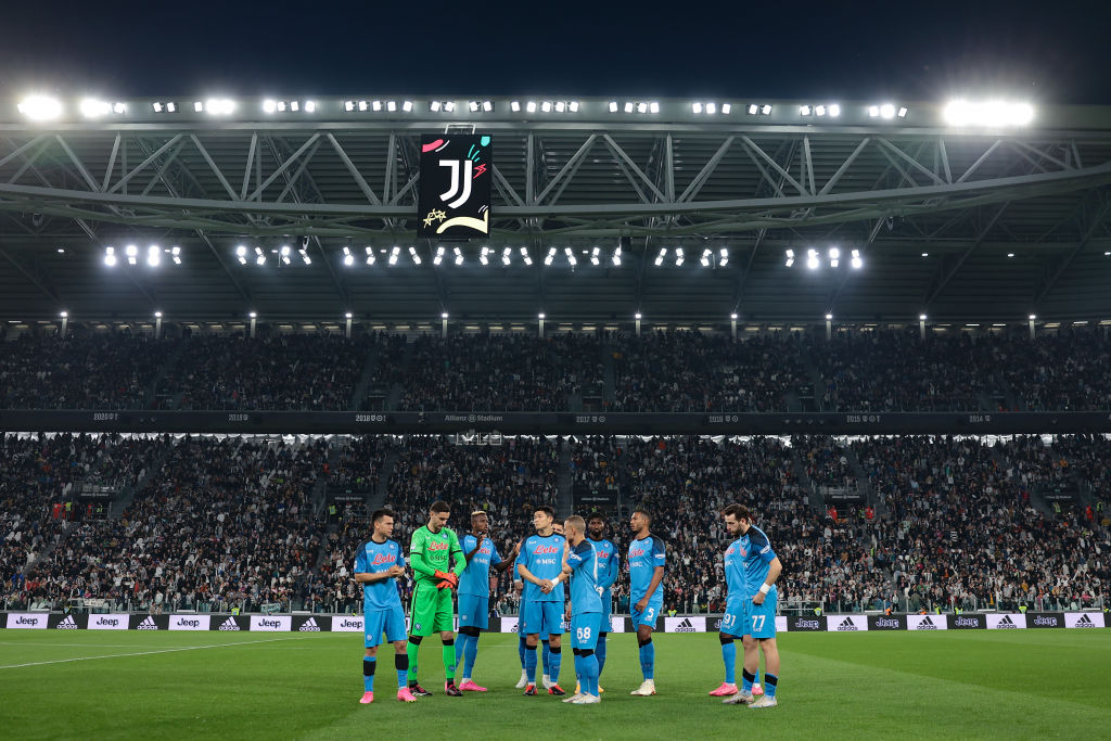 Melder ud: Napoli-stjerne drager mod hjemlandet for at aftjene værnepligt