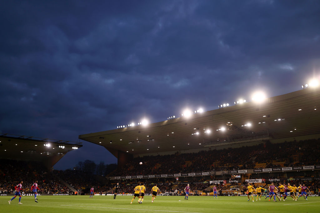 Det lignede et helt normalt Premier League-brag – men i pausen skete det utænkelige